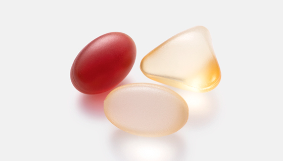 Heat- and moisture-resistant soft capsules